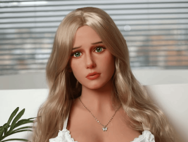 Fire Doll - Layla - Sex Doll Head - Light Tan video